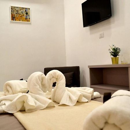 Appartamento I Cenni Di Napoli Bagian luar foto
